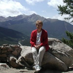 Meet your Posher, Carla